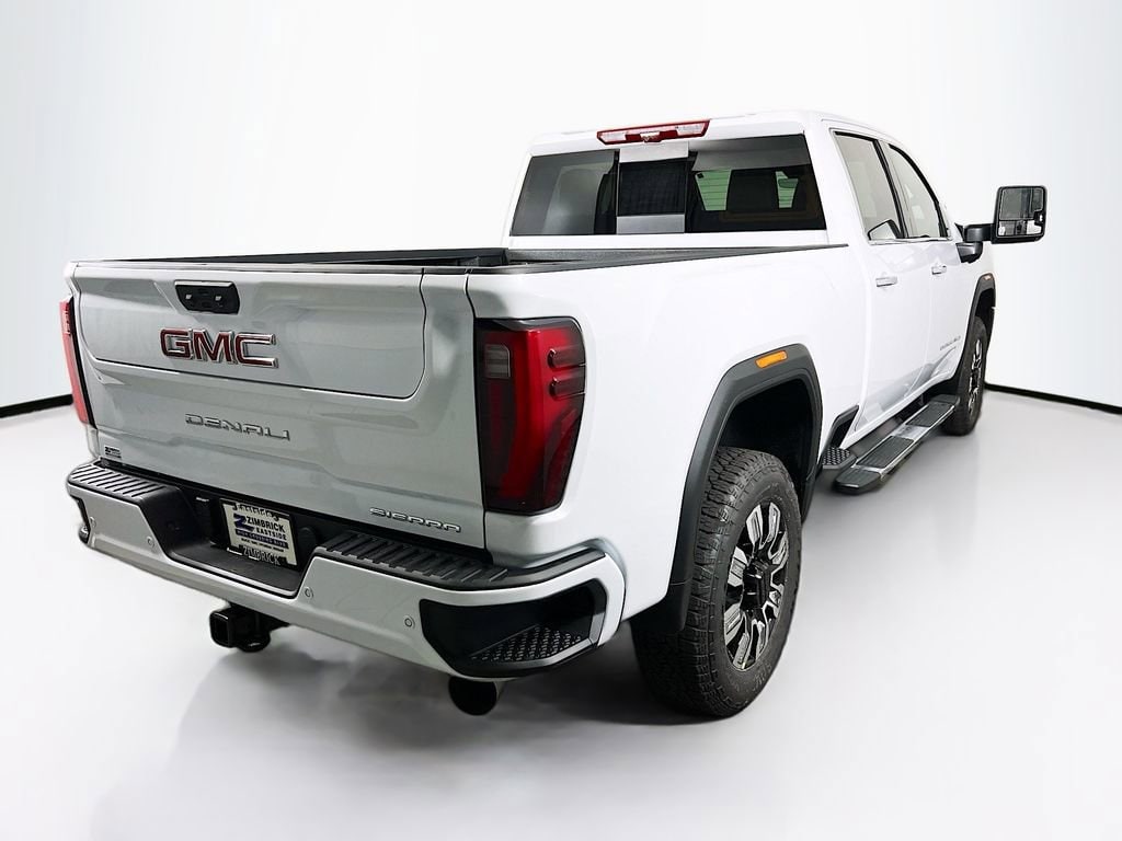 2026 GMC Sierra 3500HD Denali - Photo 7