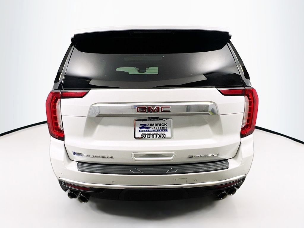 2024 GMC Yukon Denali - Photo 7