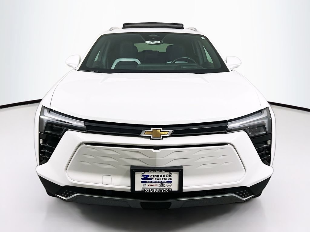 Used 2024 Chevrolet Blazer EV LT with VIN 3GNKDBRJ4RS223059 for sale in Madison, WI