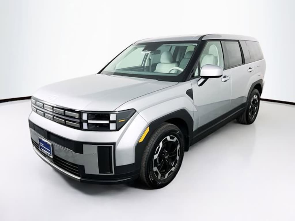 Used 2025 Hyundai Santa Fe SE SUV