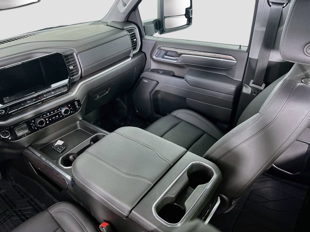 2026 Chevrolet Silverado 2500HD LTZ - Photo 24