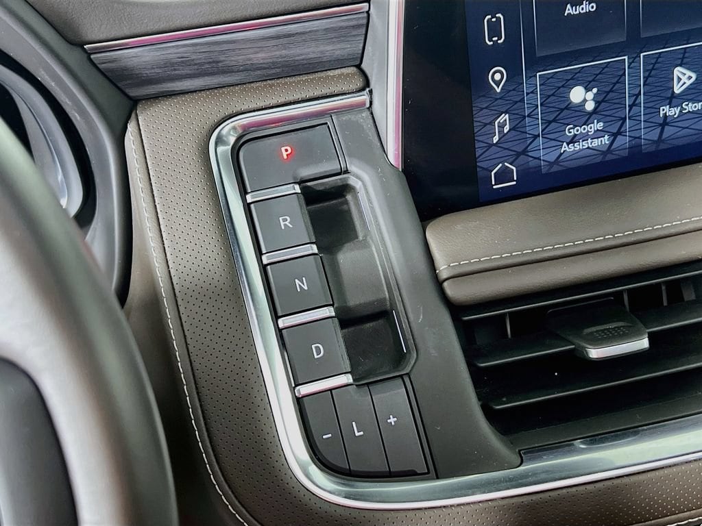 2023 GMC Yukon SLT - Photo 15