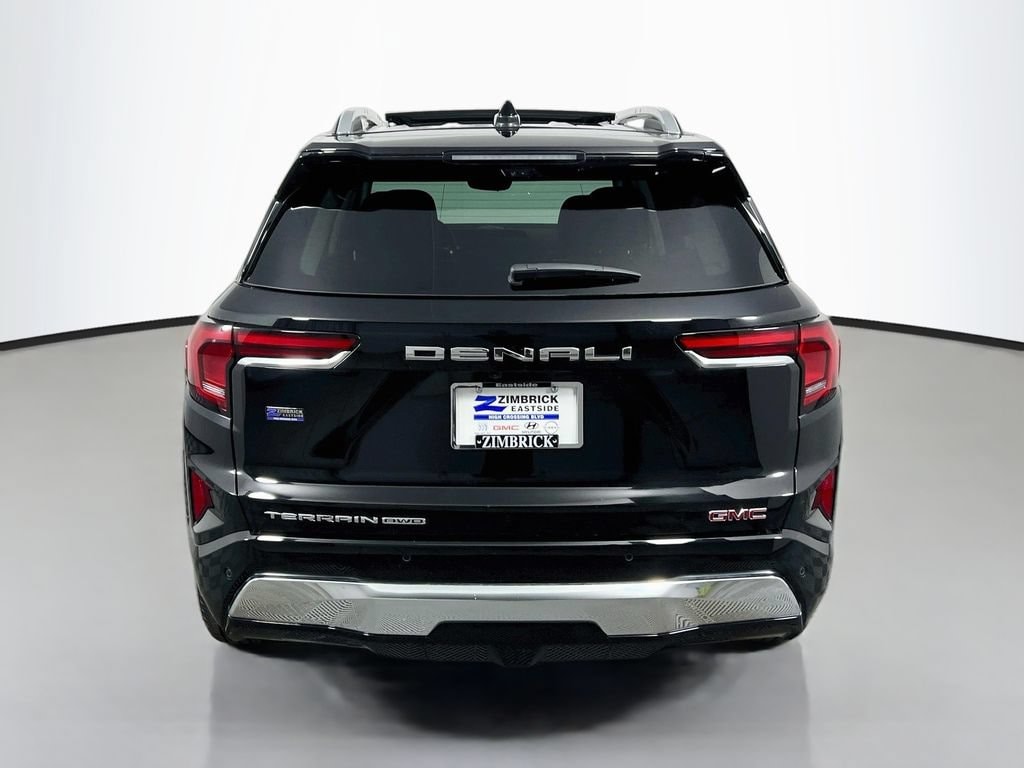 2026 GMC Terrain Denali - Photo 5