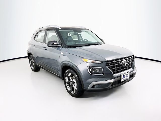 2025 Hyundai Venue Limited photo 2