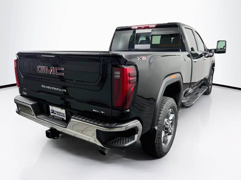 2026 GMC Sierra 3500HD SLT - Photo 7