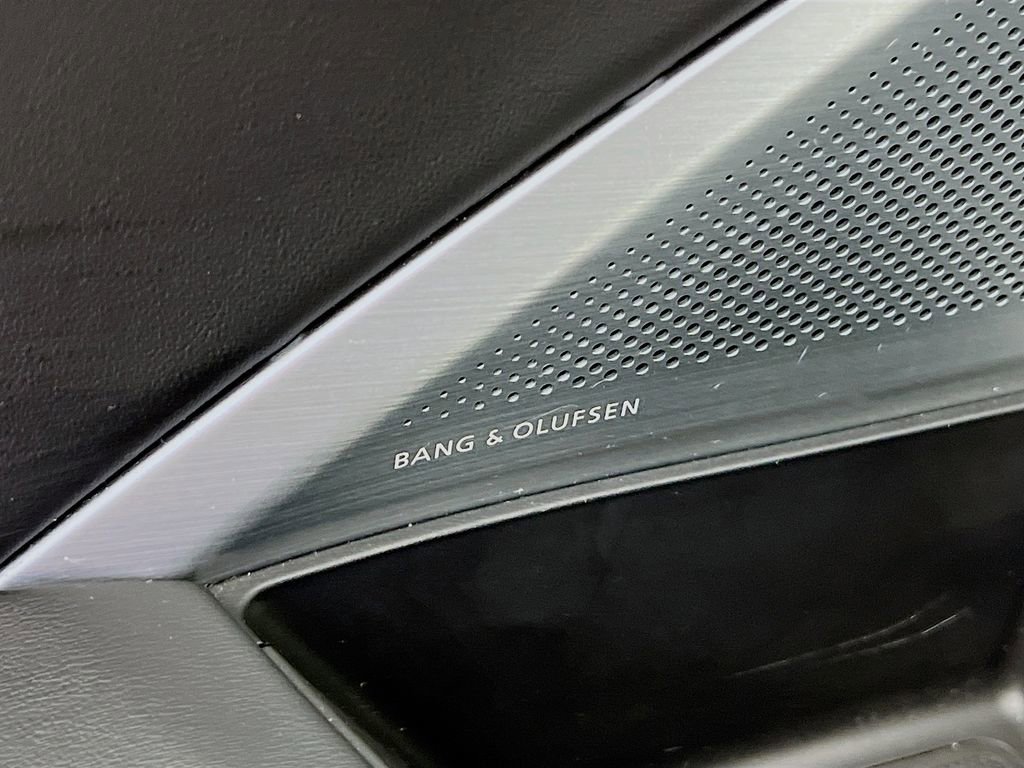 2025 Acura MDX Technology Package - Photo 18