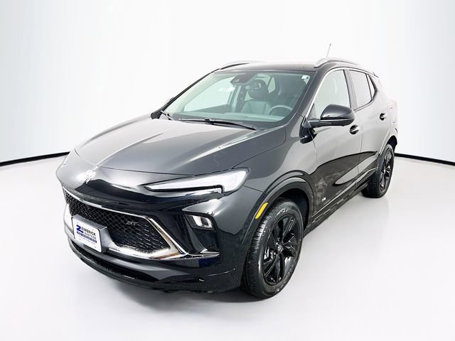 2025 Buick Encore GX Sport Touring photo 3