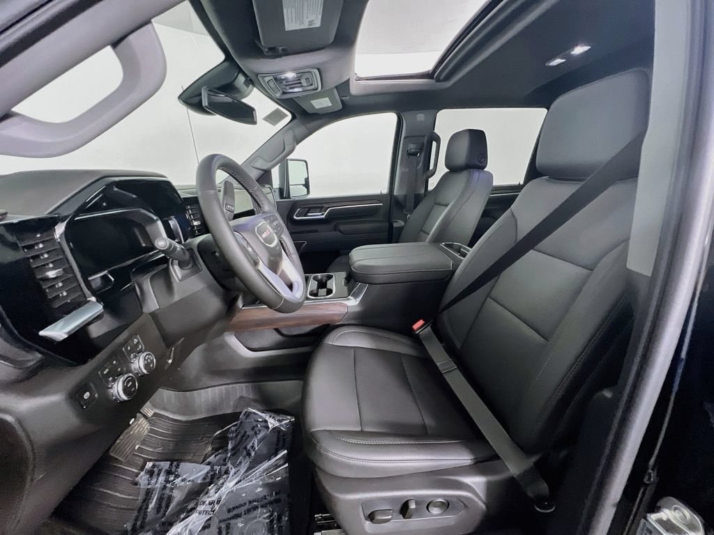 2026 GMC Sierra 3500HD SLT - Photo 20
