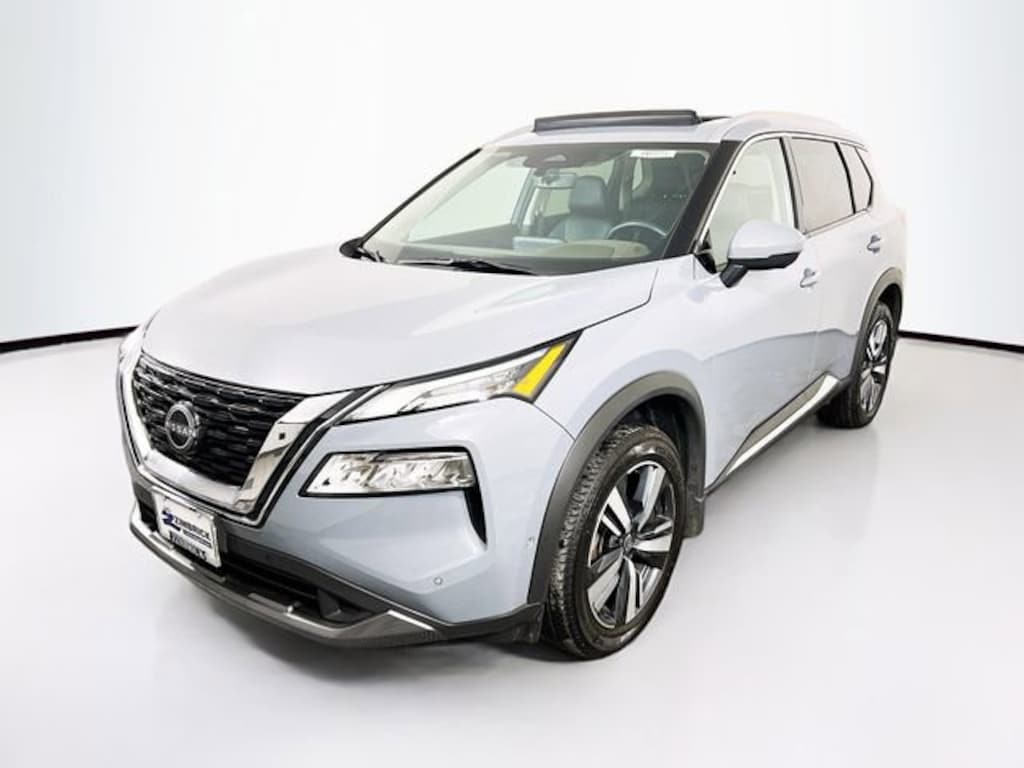 Used 2023 Nissan Rogue SL