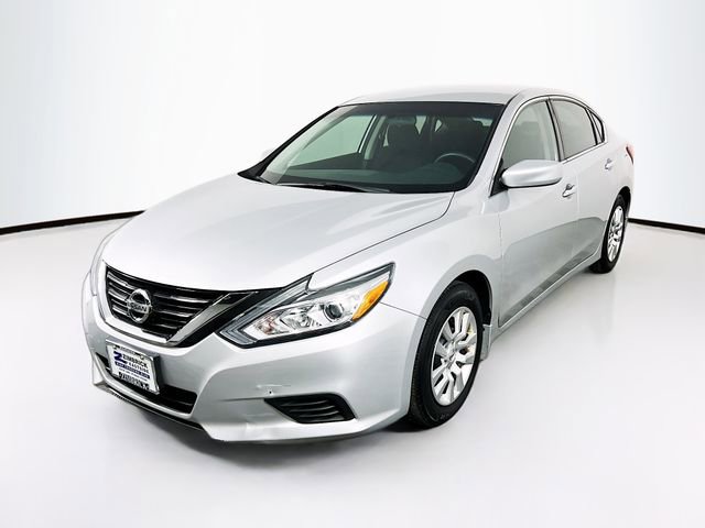 2017 Nissan Altima 2.5 S photo 3