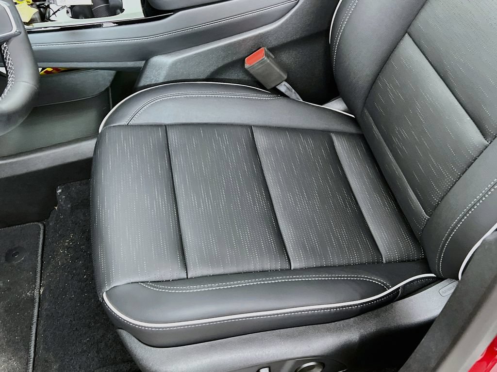 2026 Buick Enclave Sport Touring - Photo 17