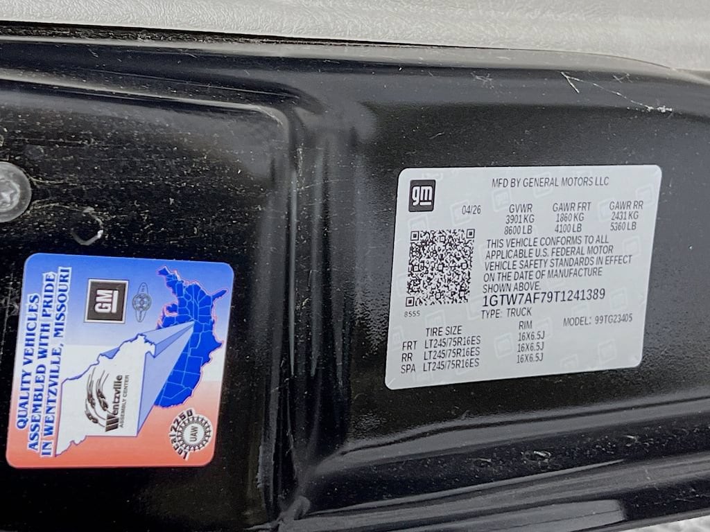 2026 GMC Savana Cargo Work Van - Photo 23