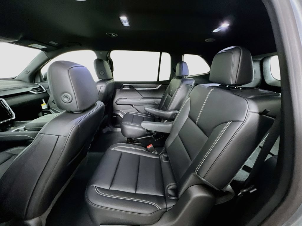 2026 GMC Acadia Elevation - Photo 23