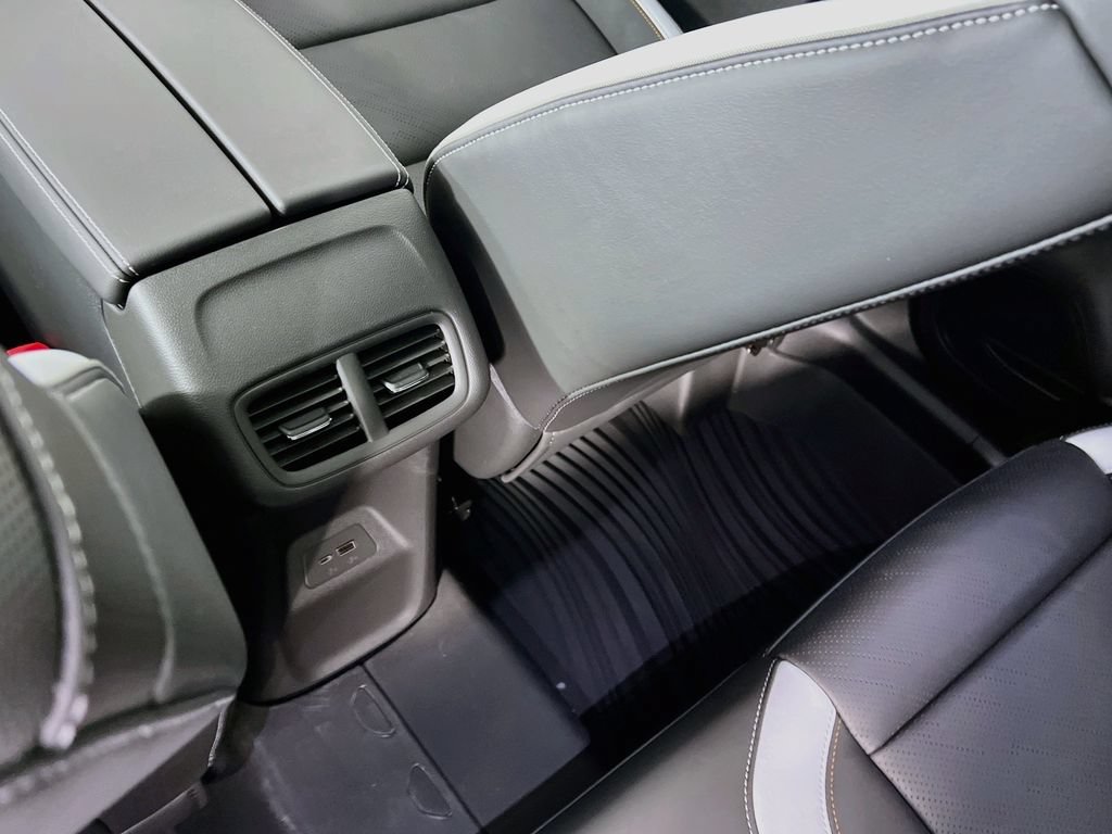 2026 Buick Envision Sport Touring - Photo 25