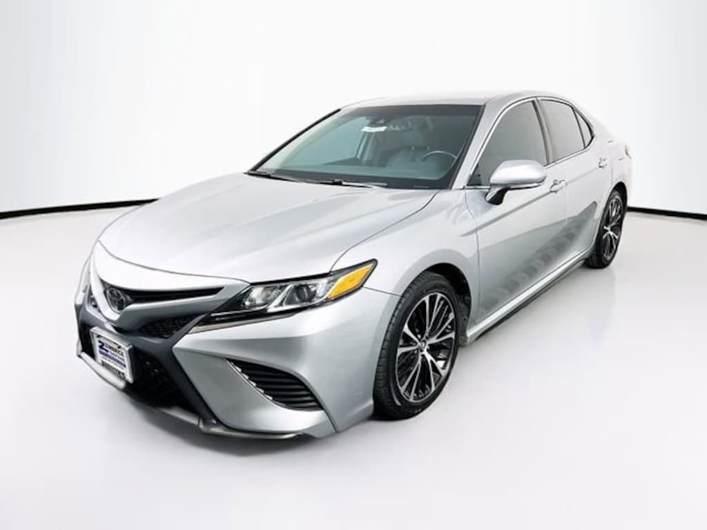 Used 2018 Toyota Camry L Sedan