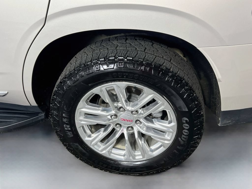 2023 GMC Yukon SLT - Photo 27