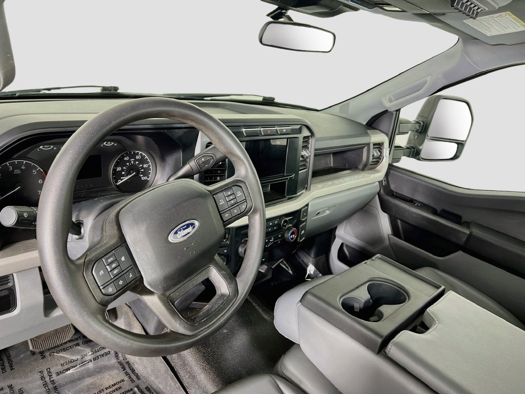 2023 Ford F-350 Super Duty XL - Photo 22