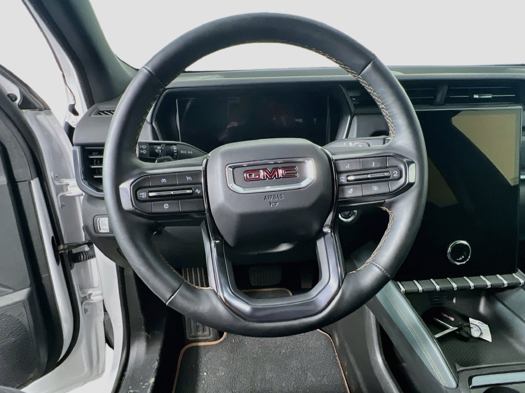 2026 GMC Terrain AT4 - Photo 10