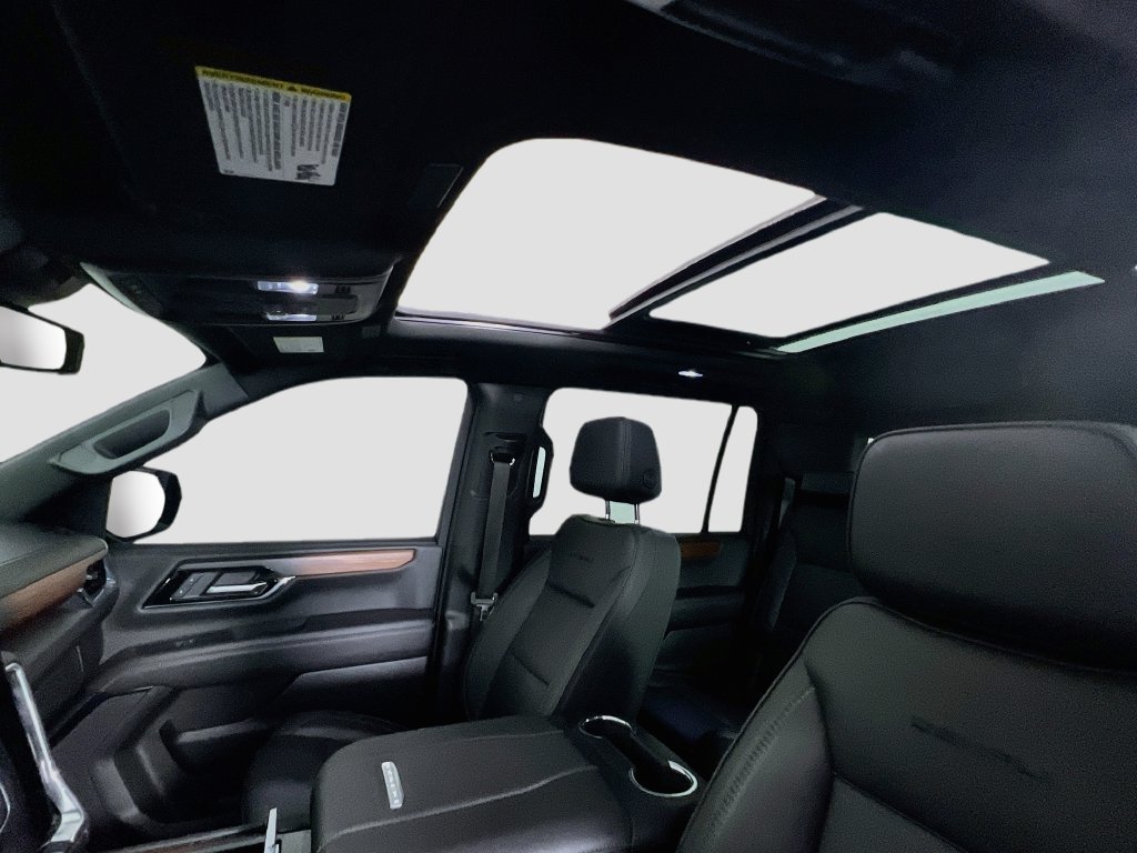 2025 GMC Yukon XL Denali - Photo 21