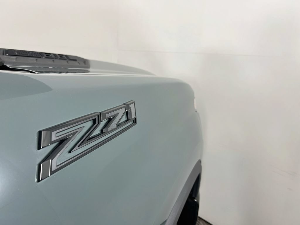 2026 Chevrolet Silverado 2500HD LTZ - Photo 31
