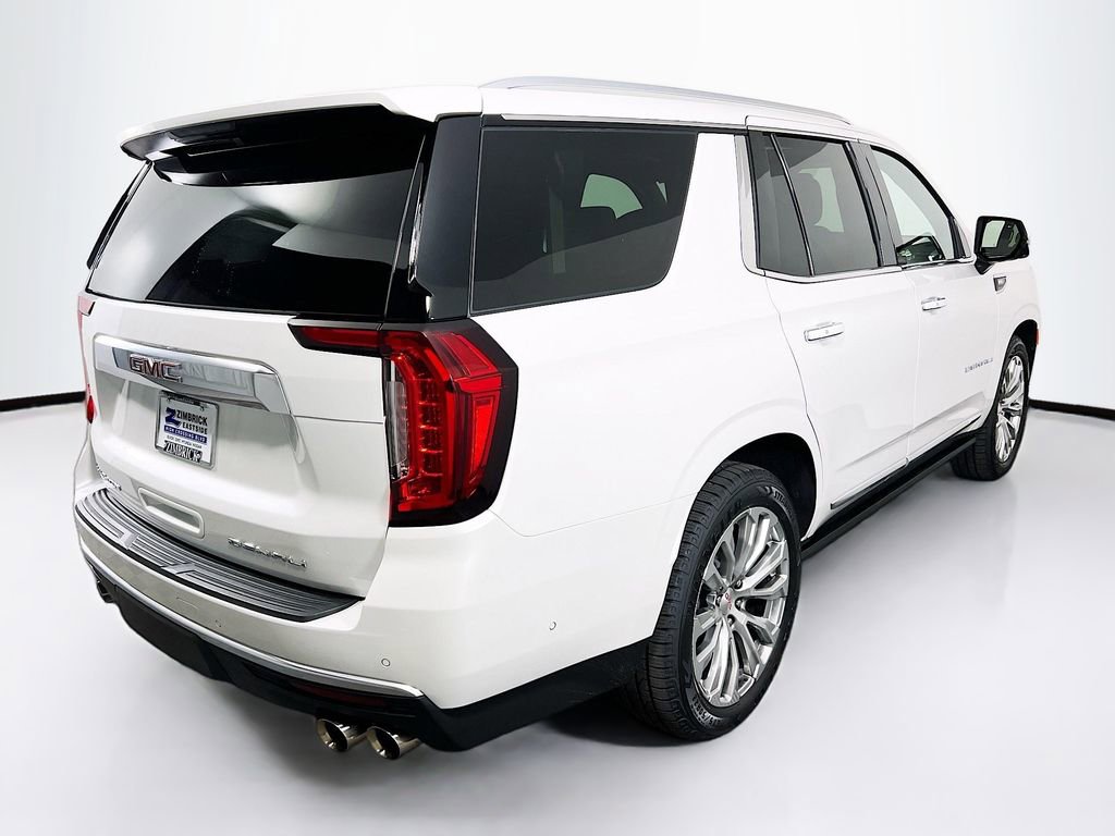 2024 GMC Yukon Denali - Photo 8