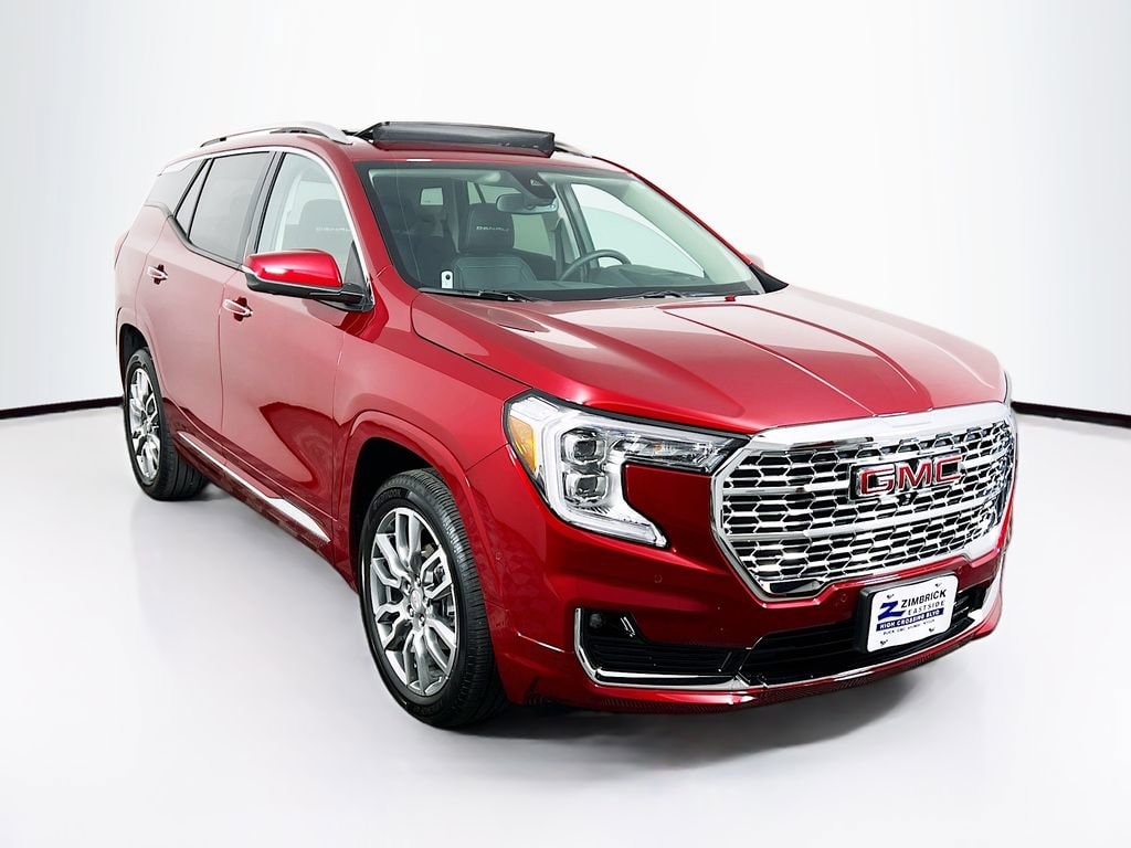 2024 GMC Terrain Denali AWD's photo