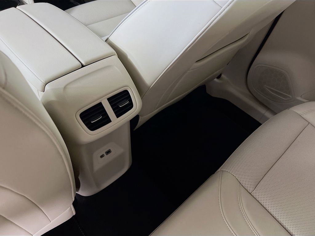 2023 Buick Envision Essence - Photo 24