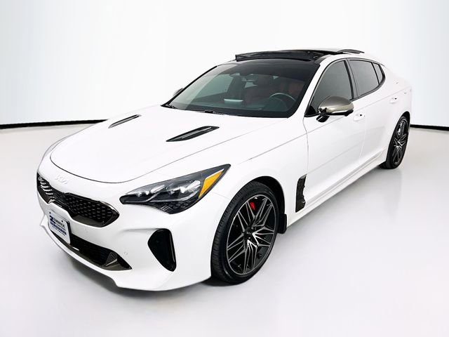 2023 Kia Stinger GT2 photo 3
