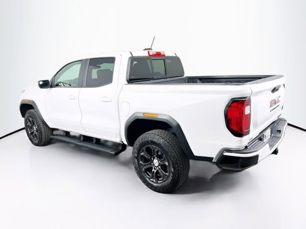 Used 2024 GMC Canyon Elevation Truck