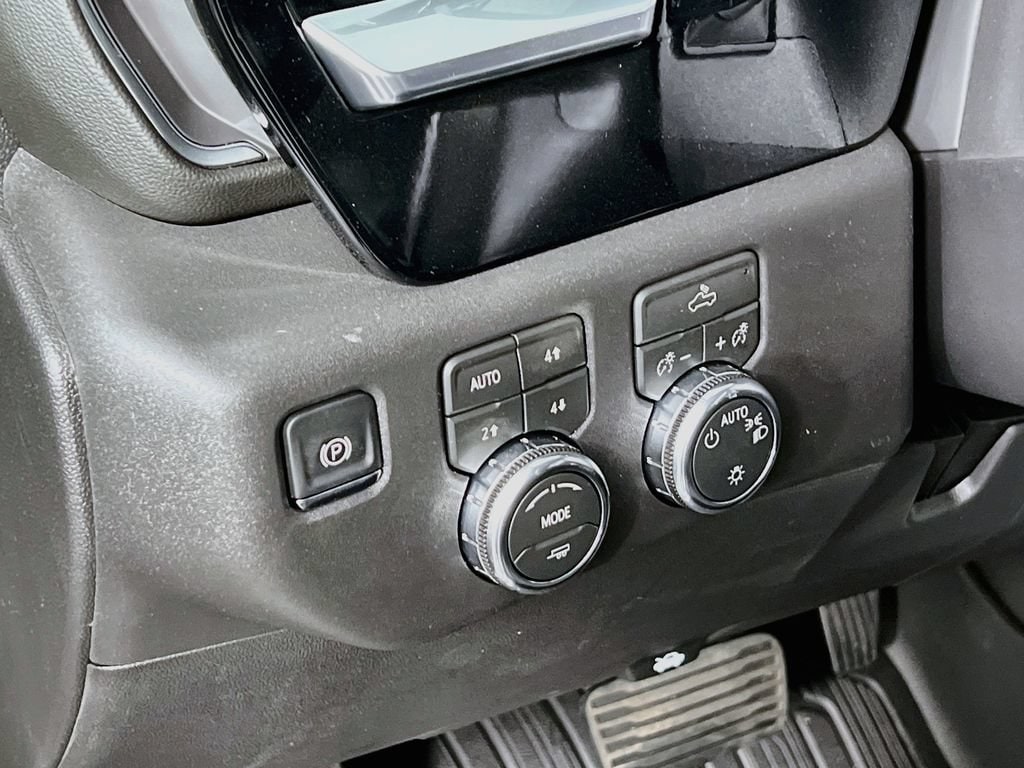 2026 GMC Sierra 1500 SLE - Photo 9