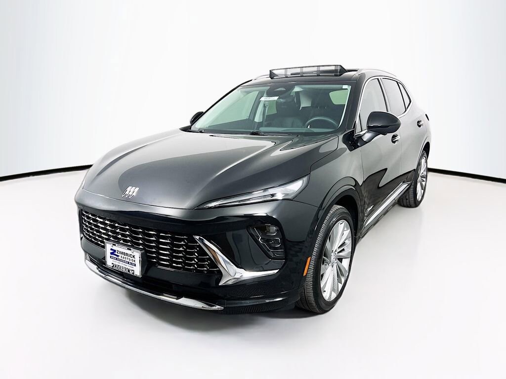 Used 2025 Buick Envision Avenir SUV