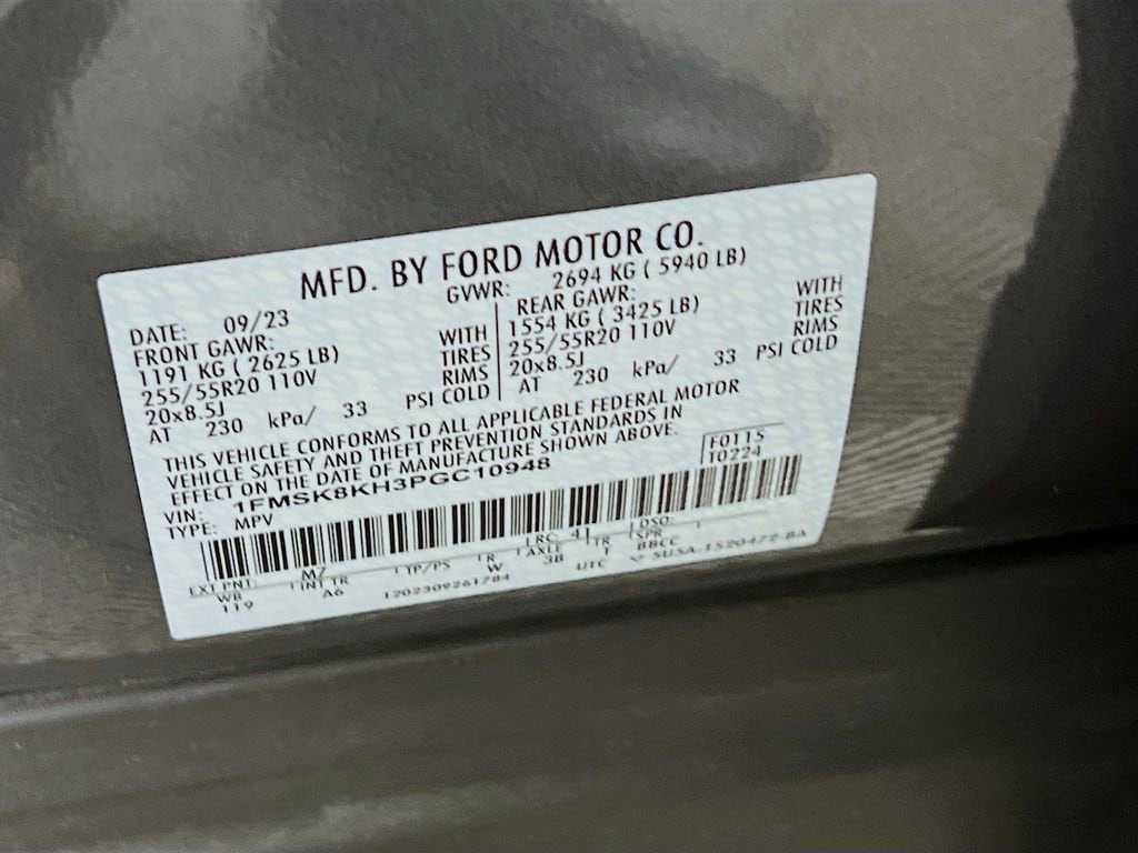 2023 Ford Explorer ST-LINE - Photo 28