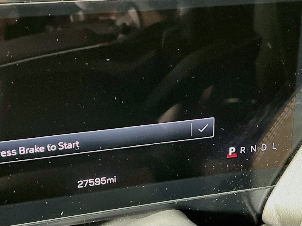 2025 GMC Yukon XL Elevation - Photo 11