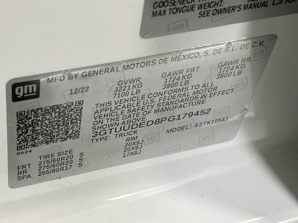 2023 GMC Sierra 1500 SLT - Photo 29