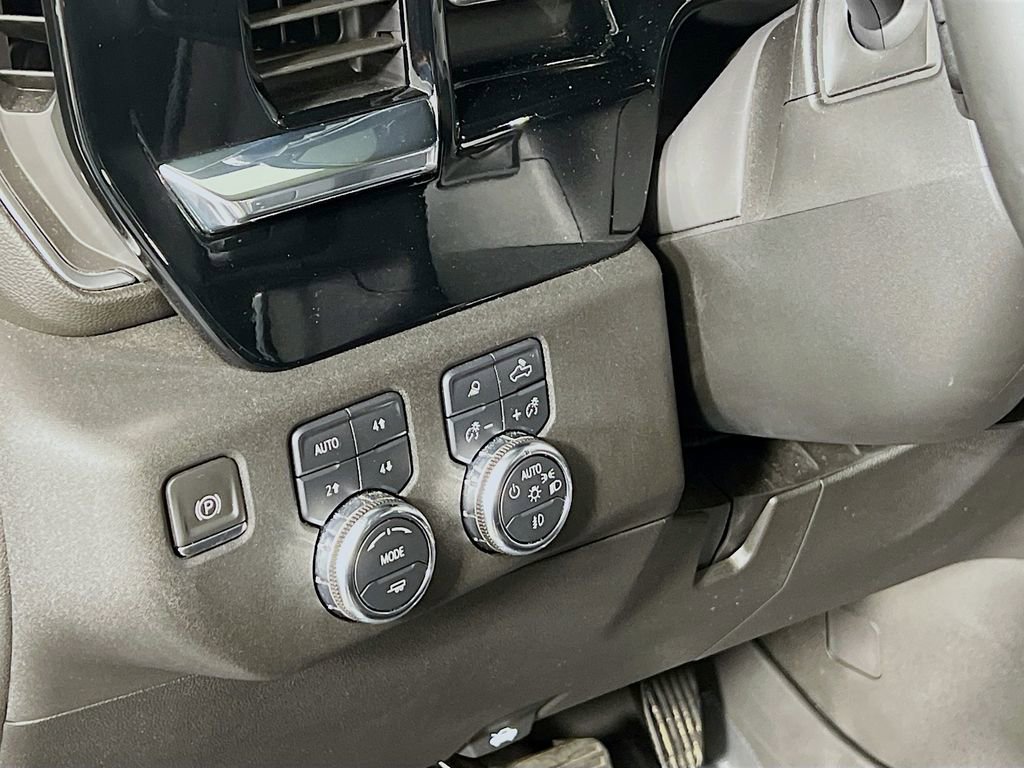 2024 GMC Sierra 1500 Elevation - Photo 9