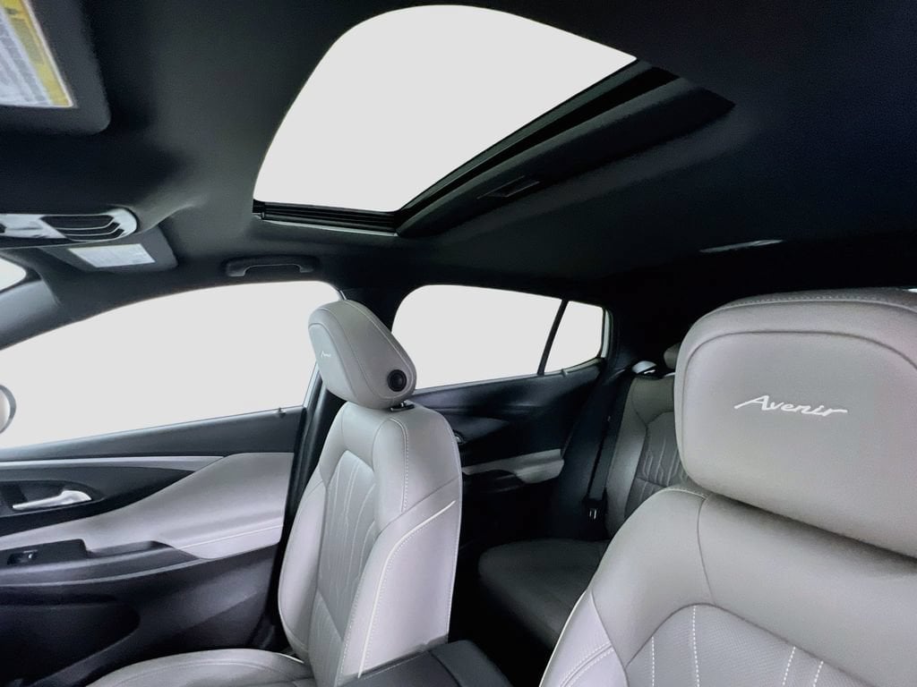 2025 Buick Envista Avenir - Photo 18