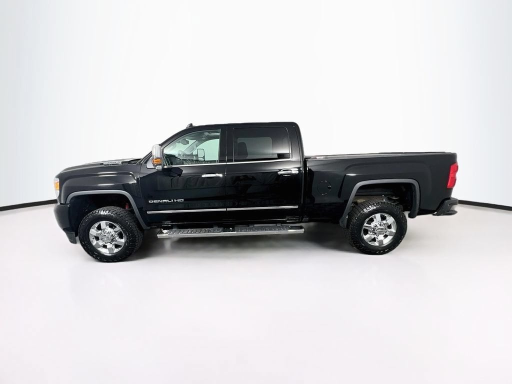2018 GMC Sierra 3500 Denali HD Denali - Photo 4