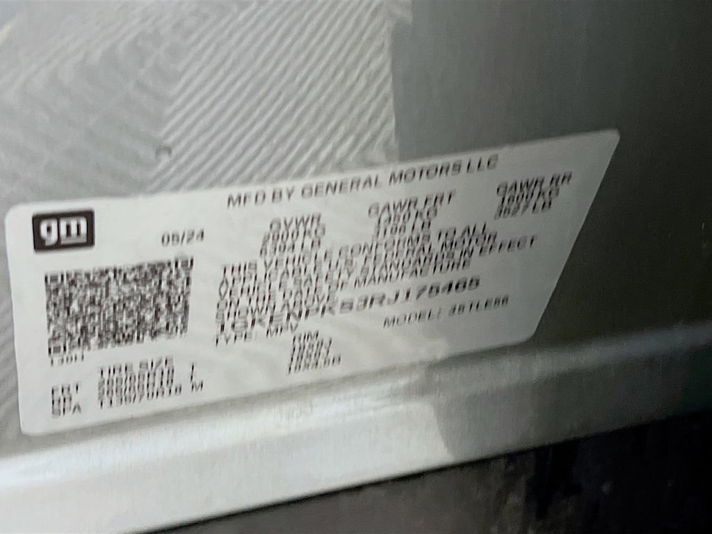 2024 GMC Acadia AT4 - Photo 29