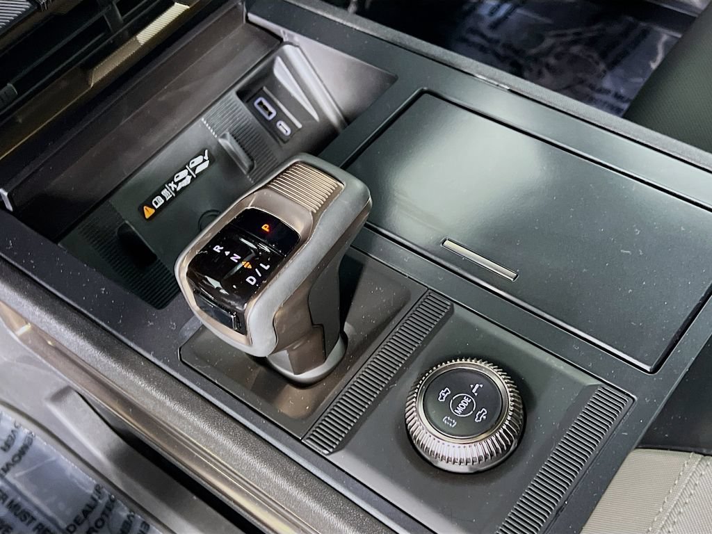 2024 GMC HUMMER EV 3X - Photo 17