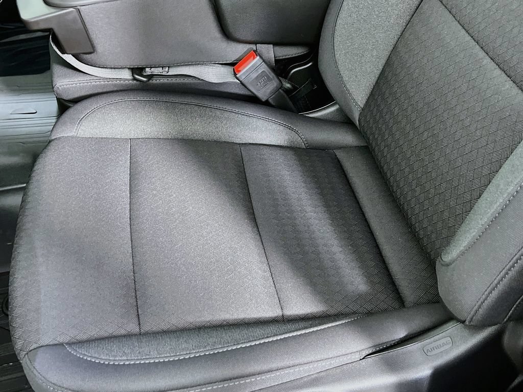 2026 GMC Sierra 1500 SLE - Photo 17