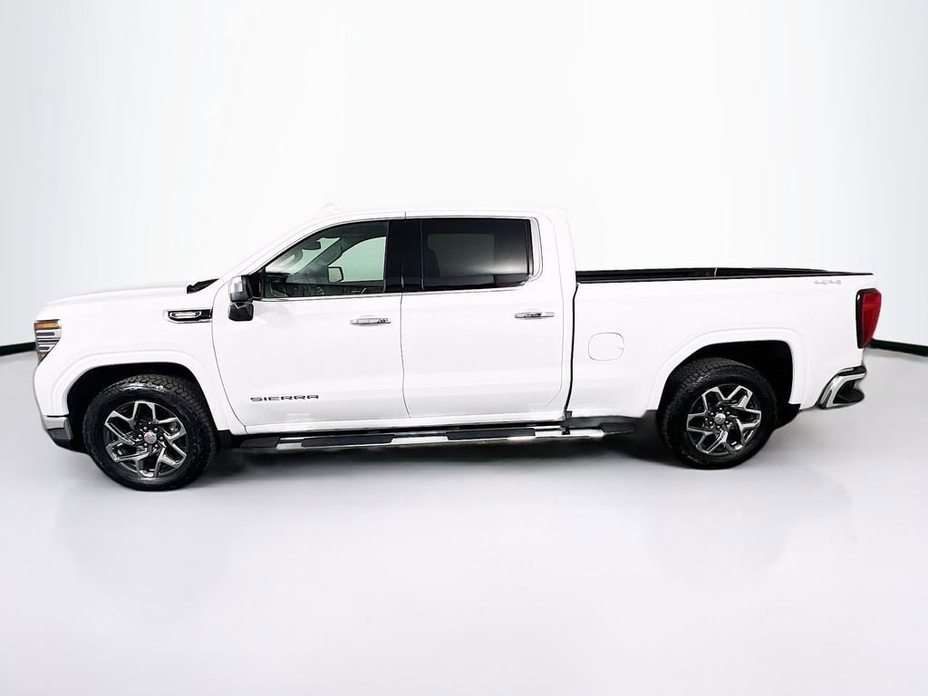 2026 GMC Sierra 1500 SLT - Photo 4