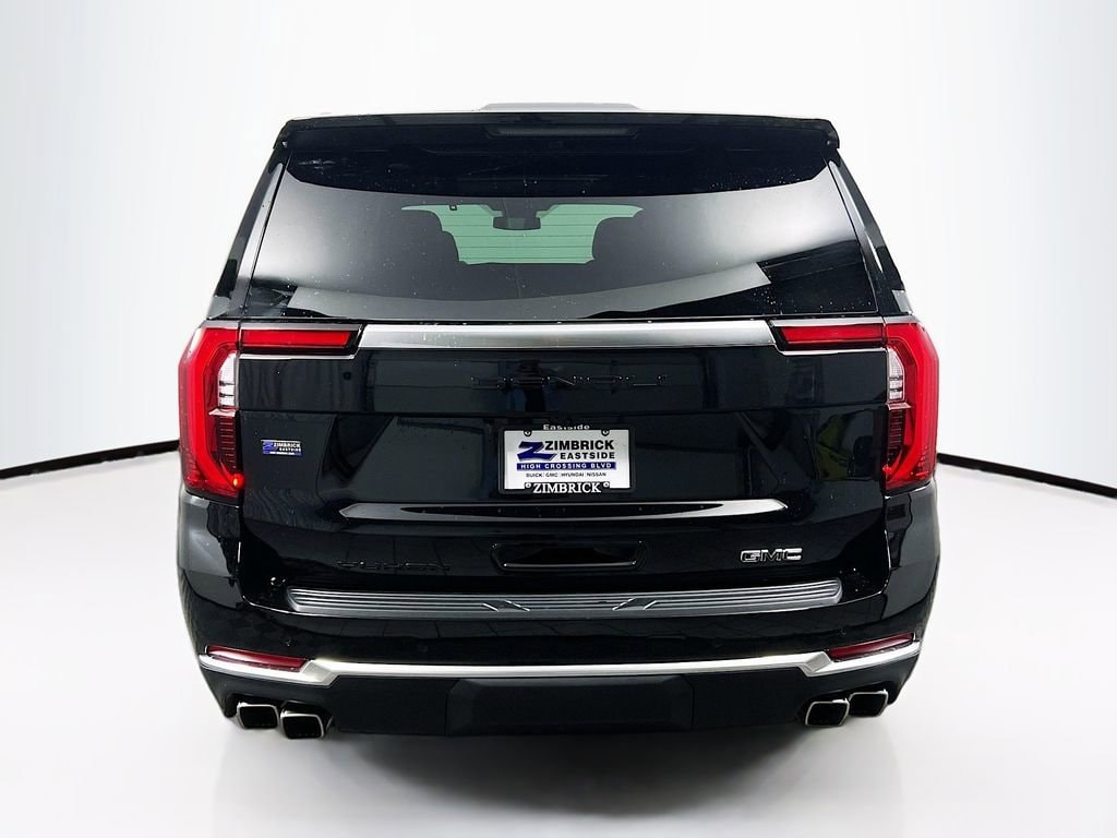 2026 GMC Yukon Denali - Photo 6