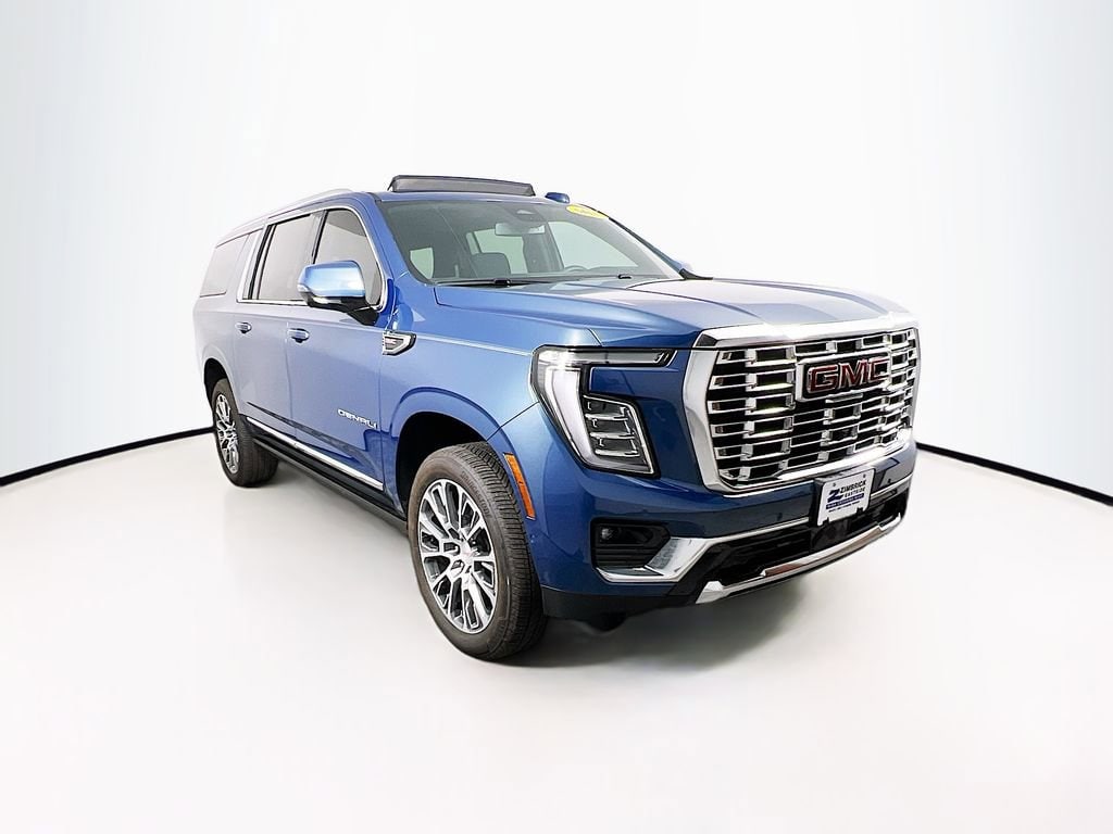2026 GMC Yukon Denali AWD's photo