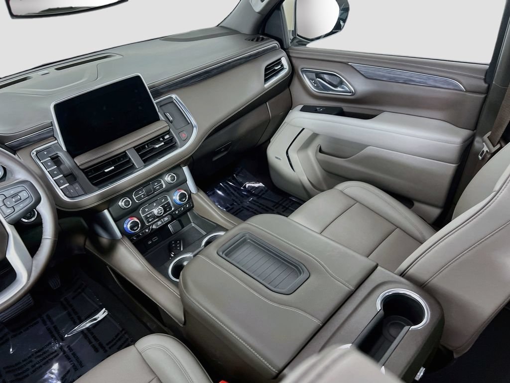 2023 GMC Yukon SLT - Photo 23