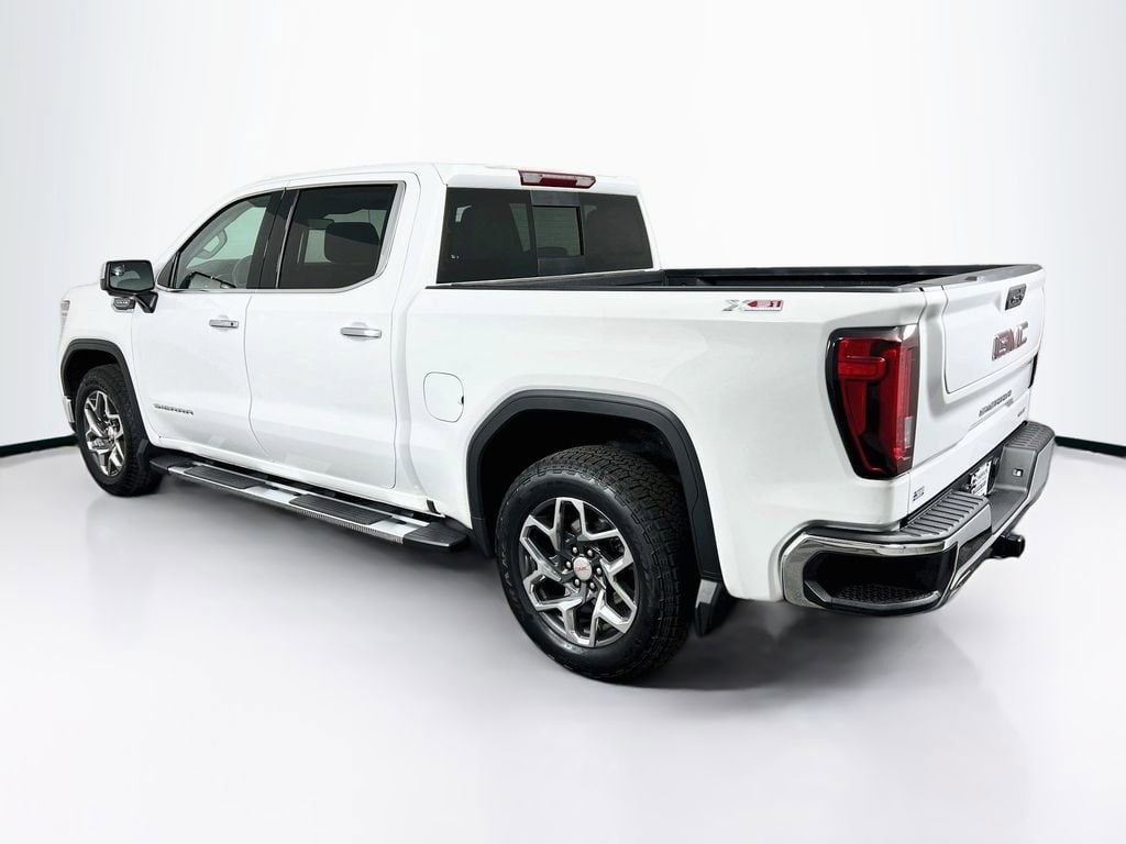 2023 GMC Sierra 1500 SLT - Photo 5