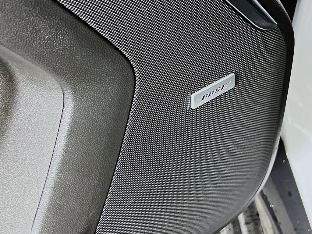 2026 GMC Yukon XL Denali - Photo 18