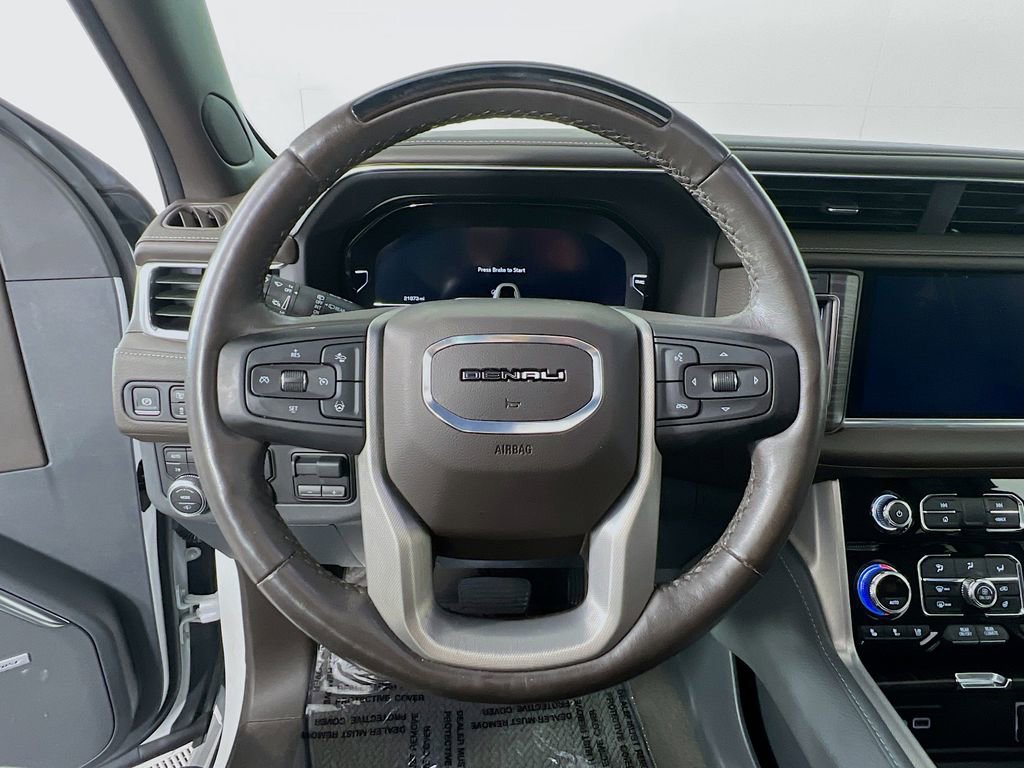2024 GMC Yukon Denali - Photo 11