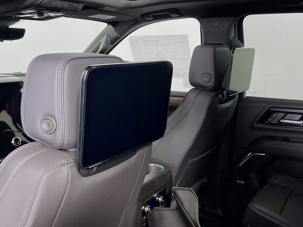 2026 GMC Yukon XL Denali - Photo 27