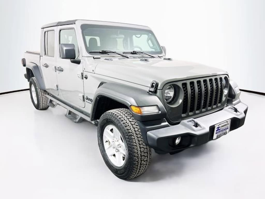 Used 2020 Jeep Gladiator Sport S 4X4 Truck