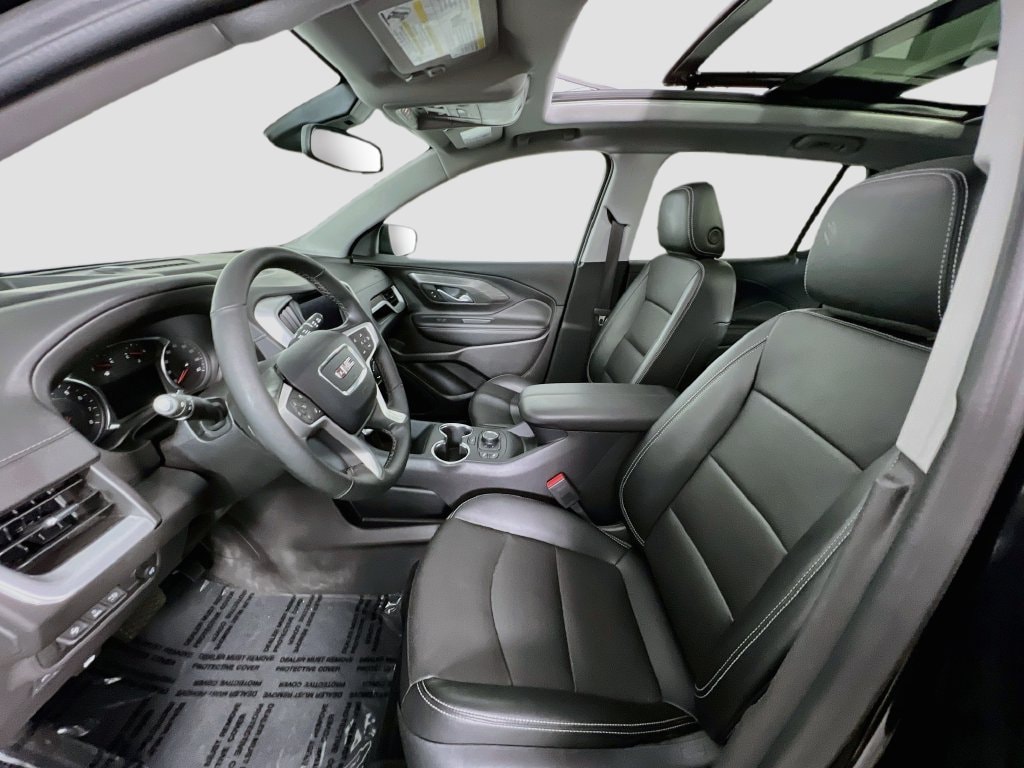 2024 GMC Terrain SLT - Photo 21